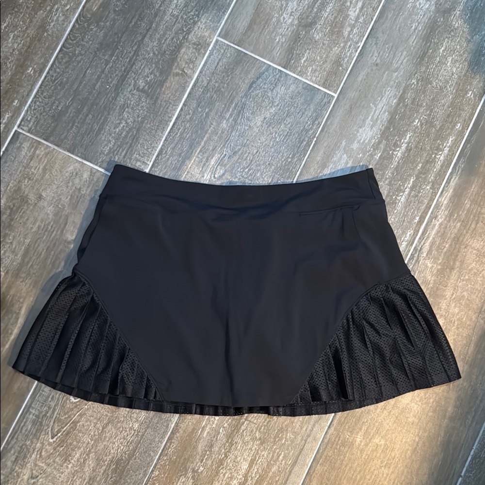 Under Armour Black Mini Skirt with POCKETS 🖤